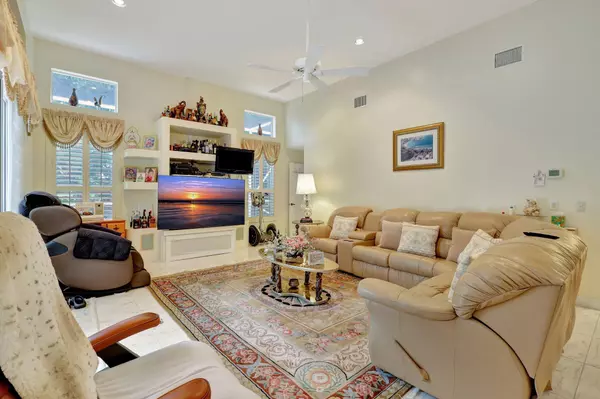 Wellington, FL 33414,15591 Cedar Grove LN