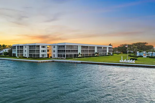 Tequesta, FL 33469,100 Waterway RD E305