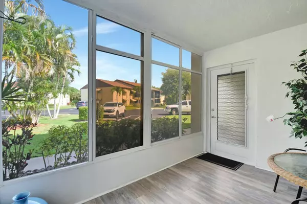 Greenacres, FL 33463,3492 La Mar CT D-1