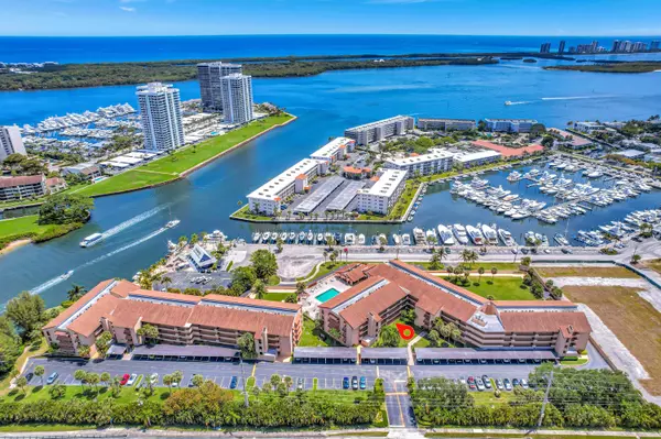 North Palm Beach, FL 33408,1030 Us Highway 1 112