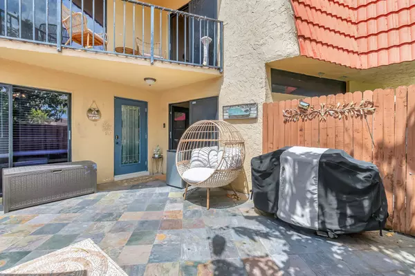 Boca Raton, FL 33433,8329 Trent CT C