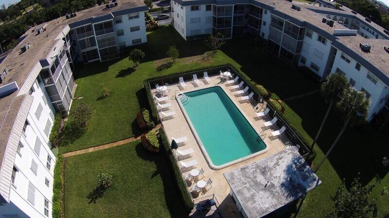 Boca Raton, FL 33487,5401 NW NW 2nd AVE 116