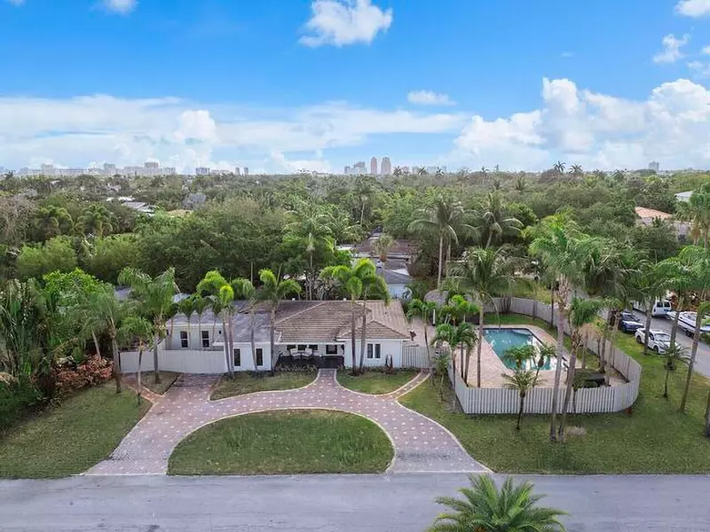 1900 NE 16 TER, Fort Lauderdale, FL 33305