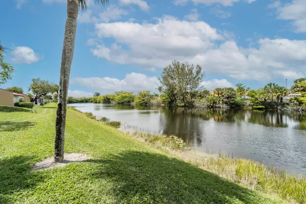 West Palm Beach, FL 33411,107 Lake Anne DR