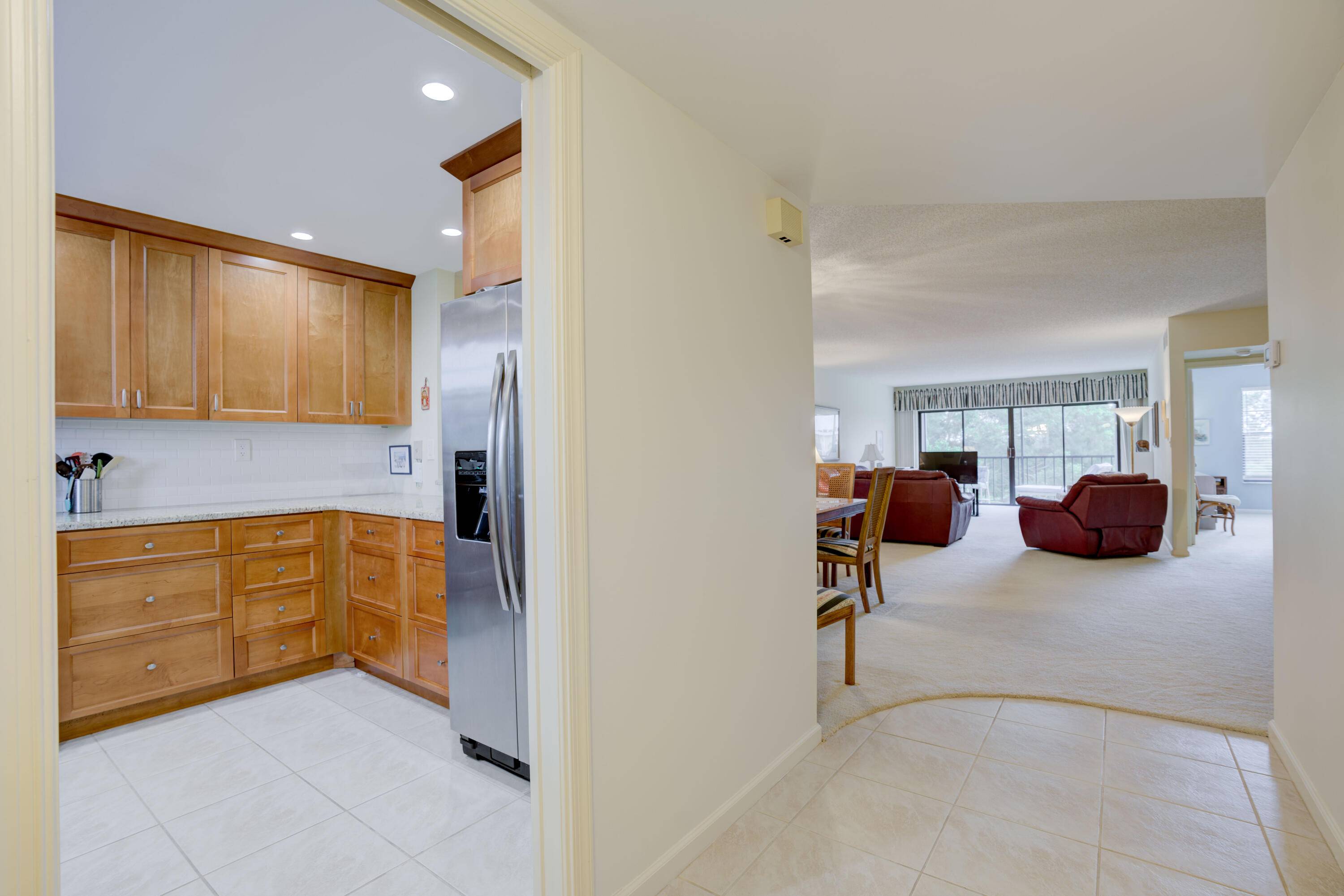 Jupiter, FL 33477,300 N Hwy A1a O404