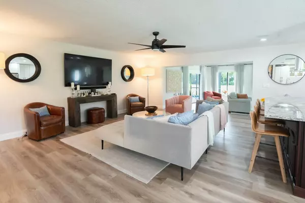 Stuart, FL 34997,2831 SE W Fairway