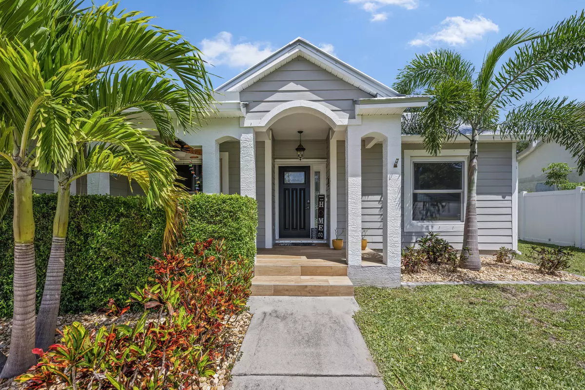 Vero Beach, FL 32962