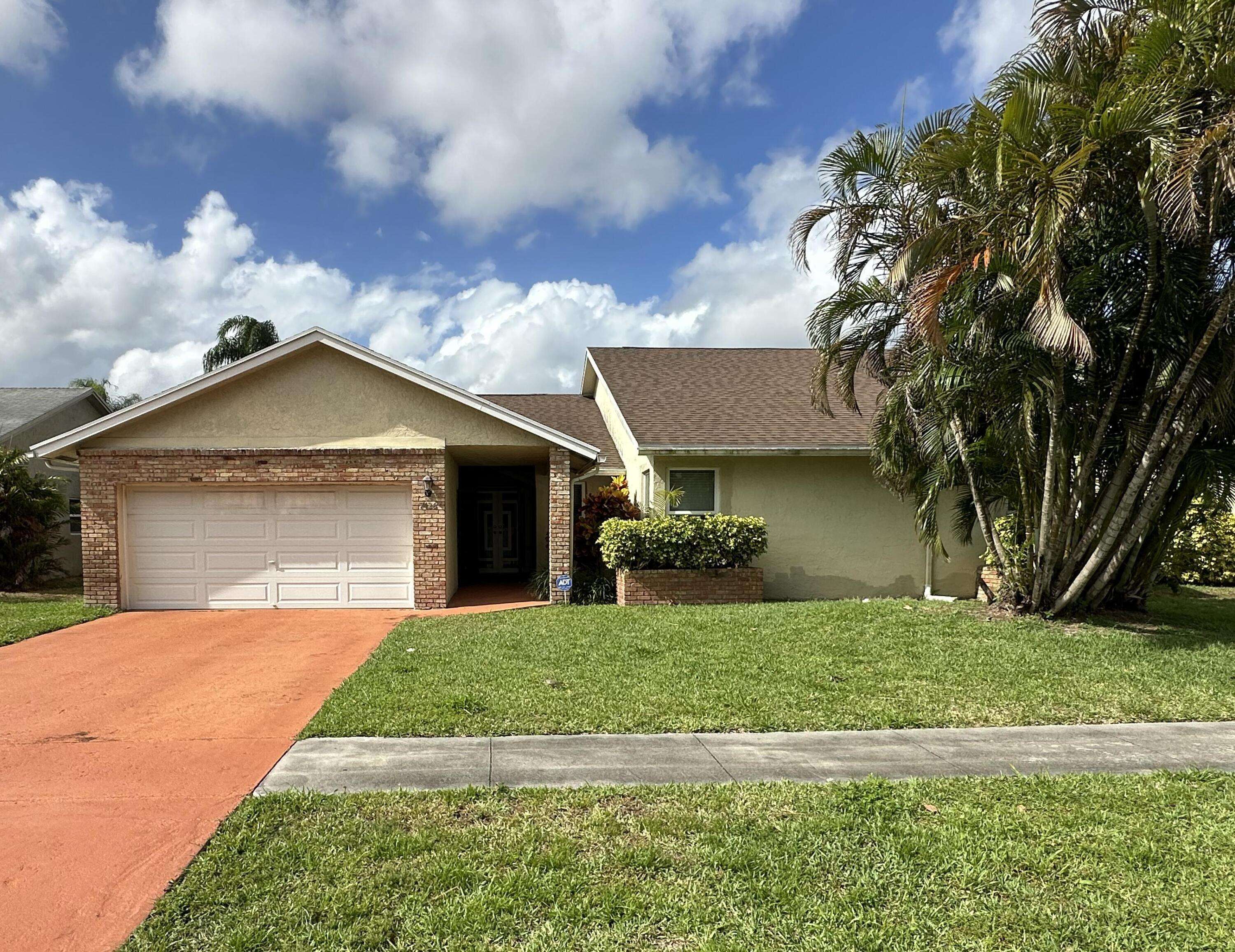 Boca Raton, FL 33433,7426 San Sebastian DR