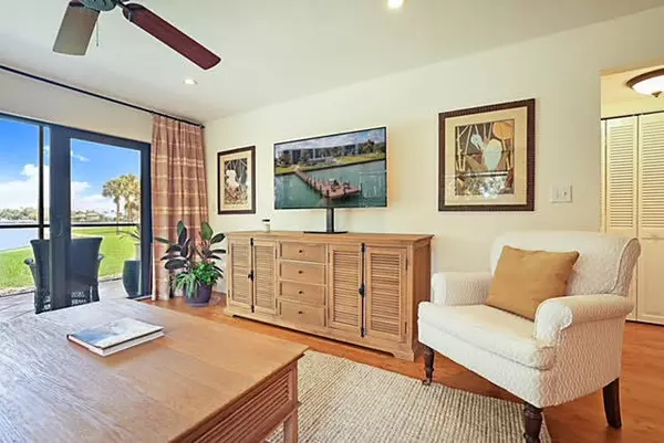 Tequesta, FL 33469,300 Intracoastal Place 101