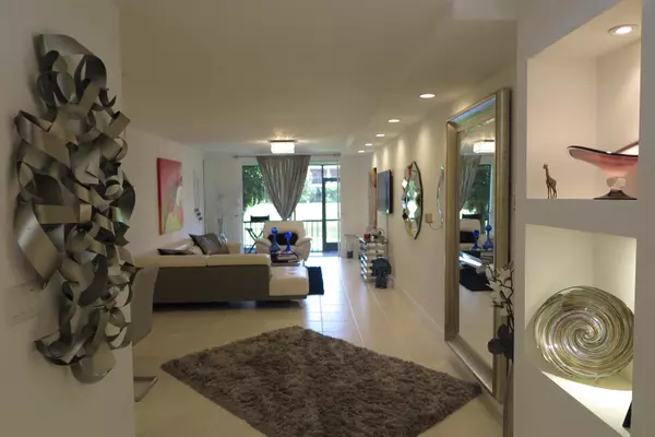 Boca Raton, FL 33433,7875 La Mirada DR