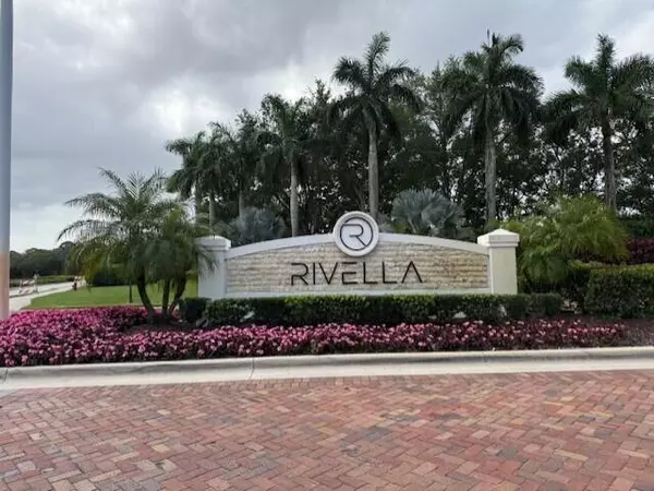 171 SE Via Lago Garda,  Port Saint Lucie,  FL 34952