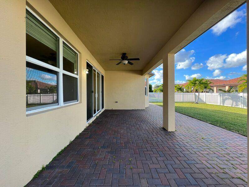 Port Saint Lucie, FL 34987,11948 SW Crestwood CIR