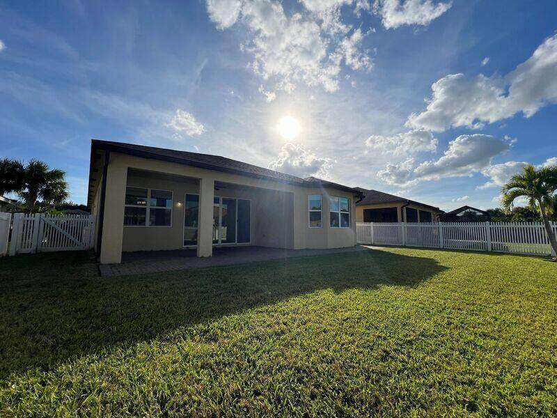Port Saint Lucie, FL 34987,11948 SW Crestwood CIR