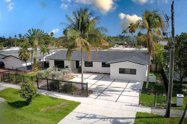 1860 NE 199th ST, Miami, FL 33179