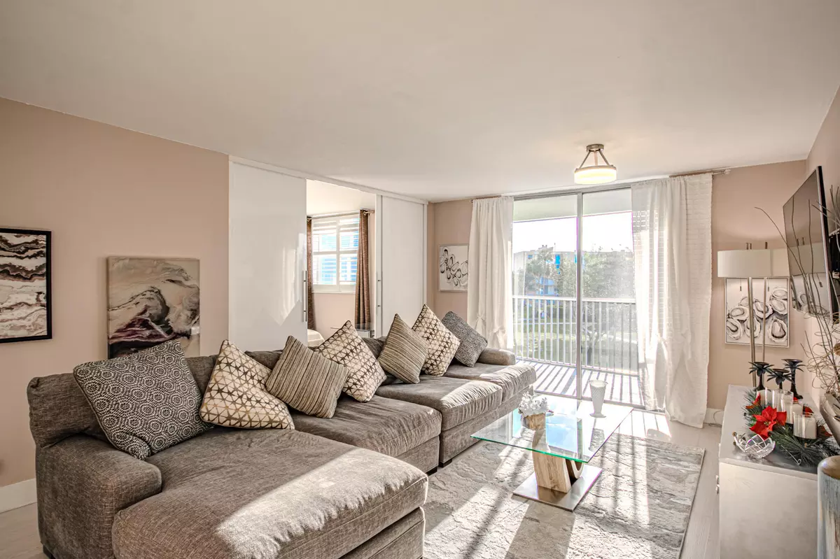 Boca Raton, FL 33487,5301 NW 2nd AVE 308