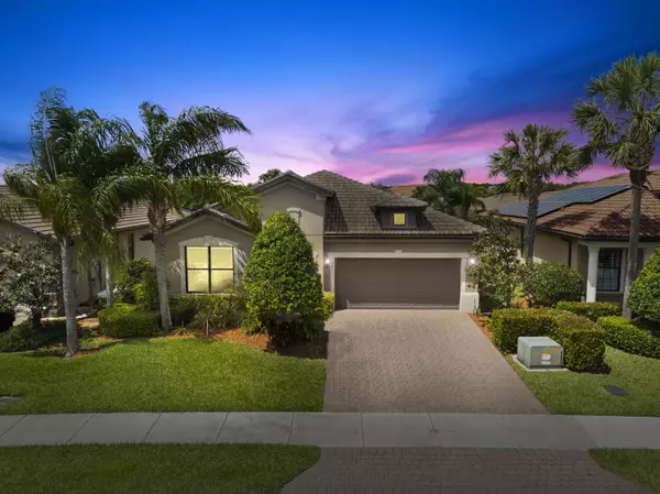 Port Saint Lucie, FL 34984,251 SE Courances DR