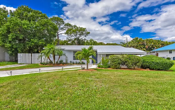 Palm City, FL 34990,3216 SW Areca DR
