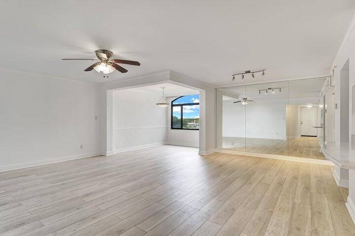 Delray Beach, FL 33444,2025 Lavers CIR D504