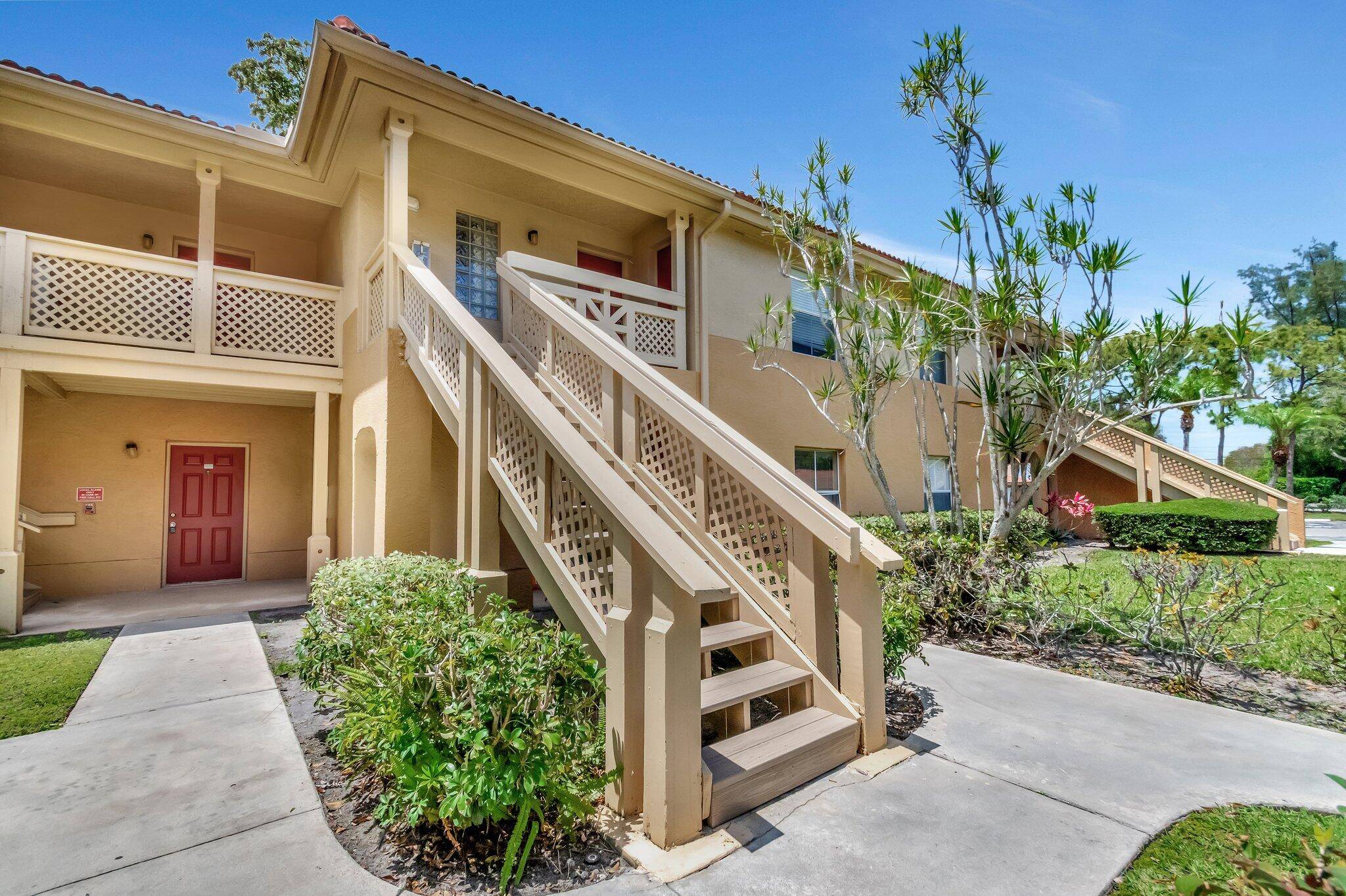 4847 Via Palm Lakes LK 1021, West Palm Beach, FL 33417