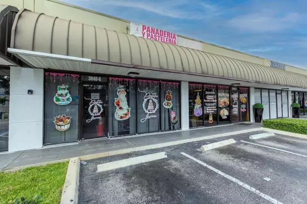 Lake Worth, FL 33463,3040 S Military G/H