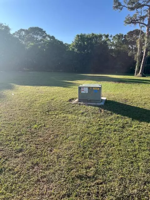 Fort Pierce, FL 34947,0 Hemlock CIR