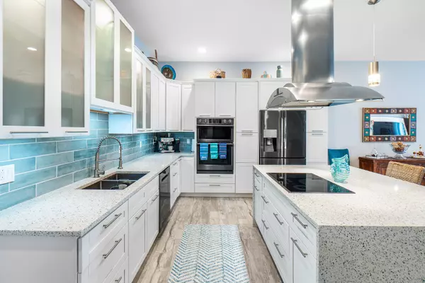 Delray Beach, FL 33483,615 Avenue H