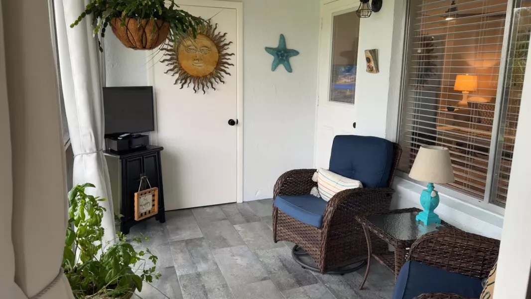 5949 La Pinata BLVD A-2, Greenacres, FL 33463