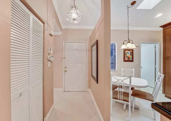 Delray Beach, FL 33484,6069 Sunny Pointe CIR