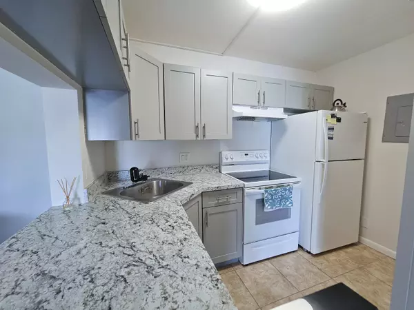 3612 Alder DR B2, West Palm Beach, FL 33417