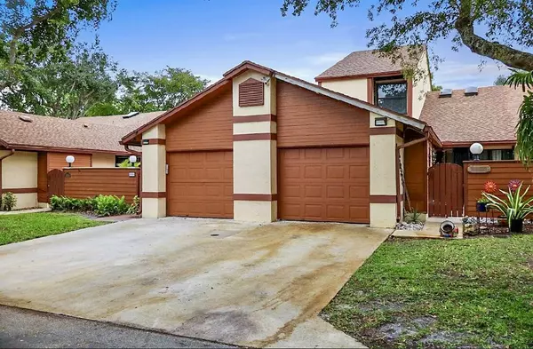 West Palm Beach, FL 33406,3696 Timberline DR