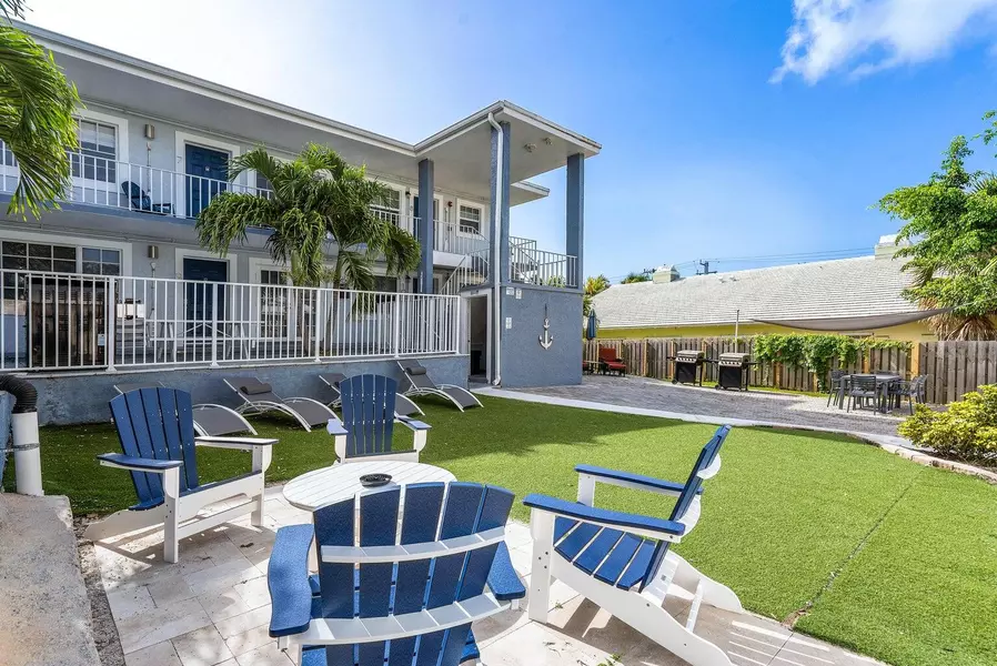 801 Andrews AVE 5, Delray Beach, FL 33483