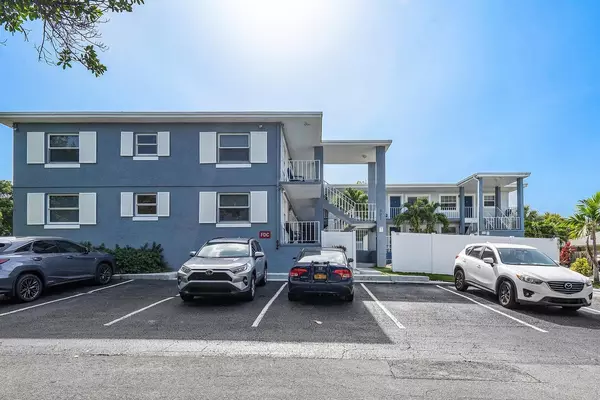 Delray Beach, FL 33483,801 Andrews AVE 5