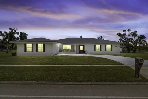 Port Saint Lucie, FL 34952,1799 SE Westmoreland BLVD