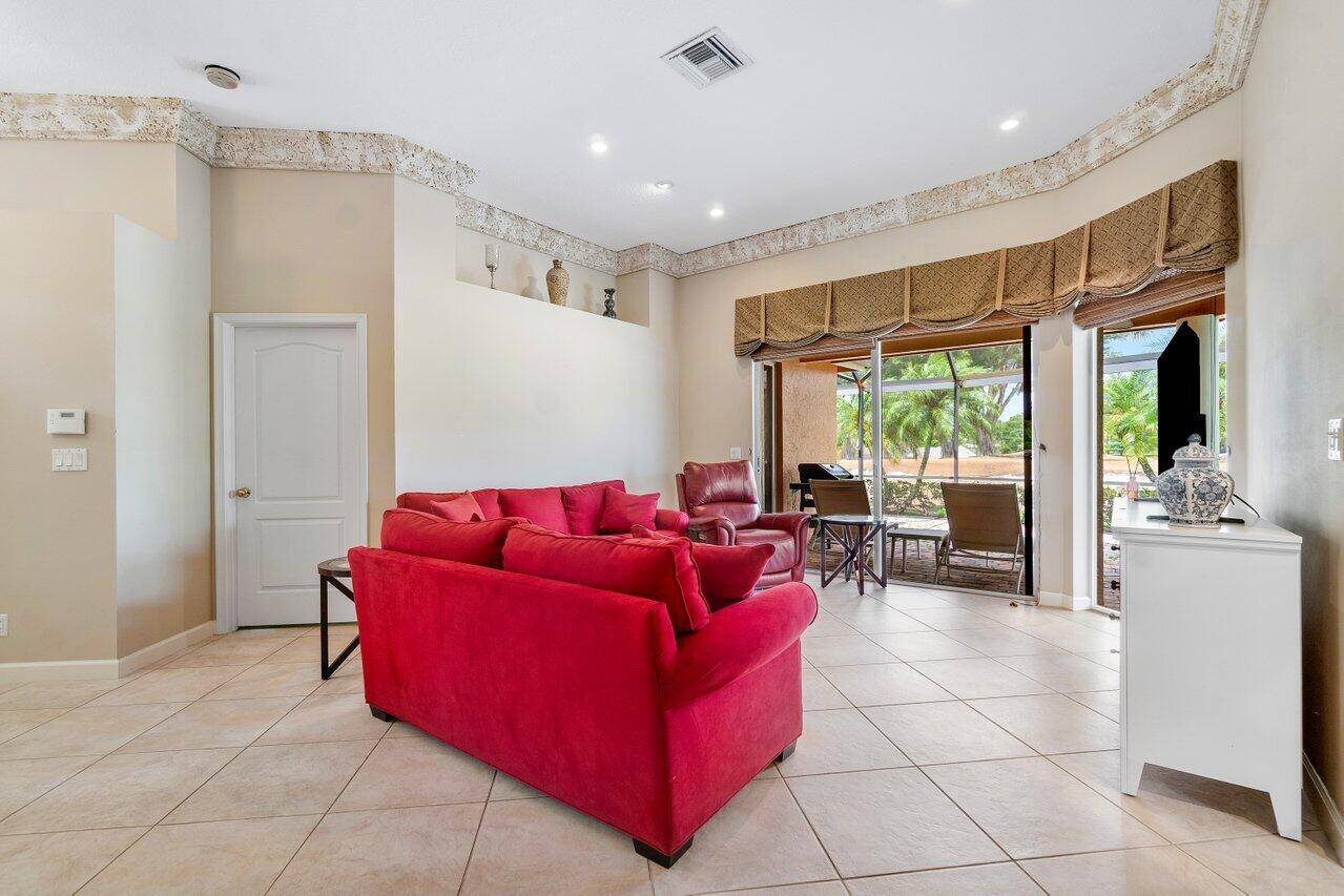 West Palm Beach, FL 33412,8161 Quail Meadow WAY