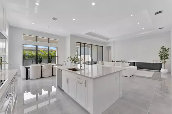 Boca Raton, FL 33434,20433 River Run LN