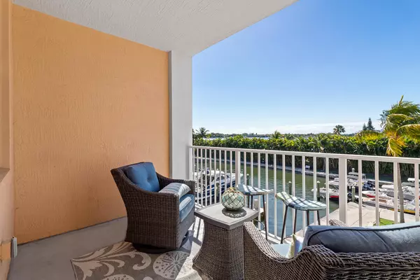 Lantana, FL 33462,806 E Windward WAY 321