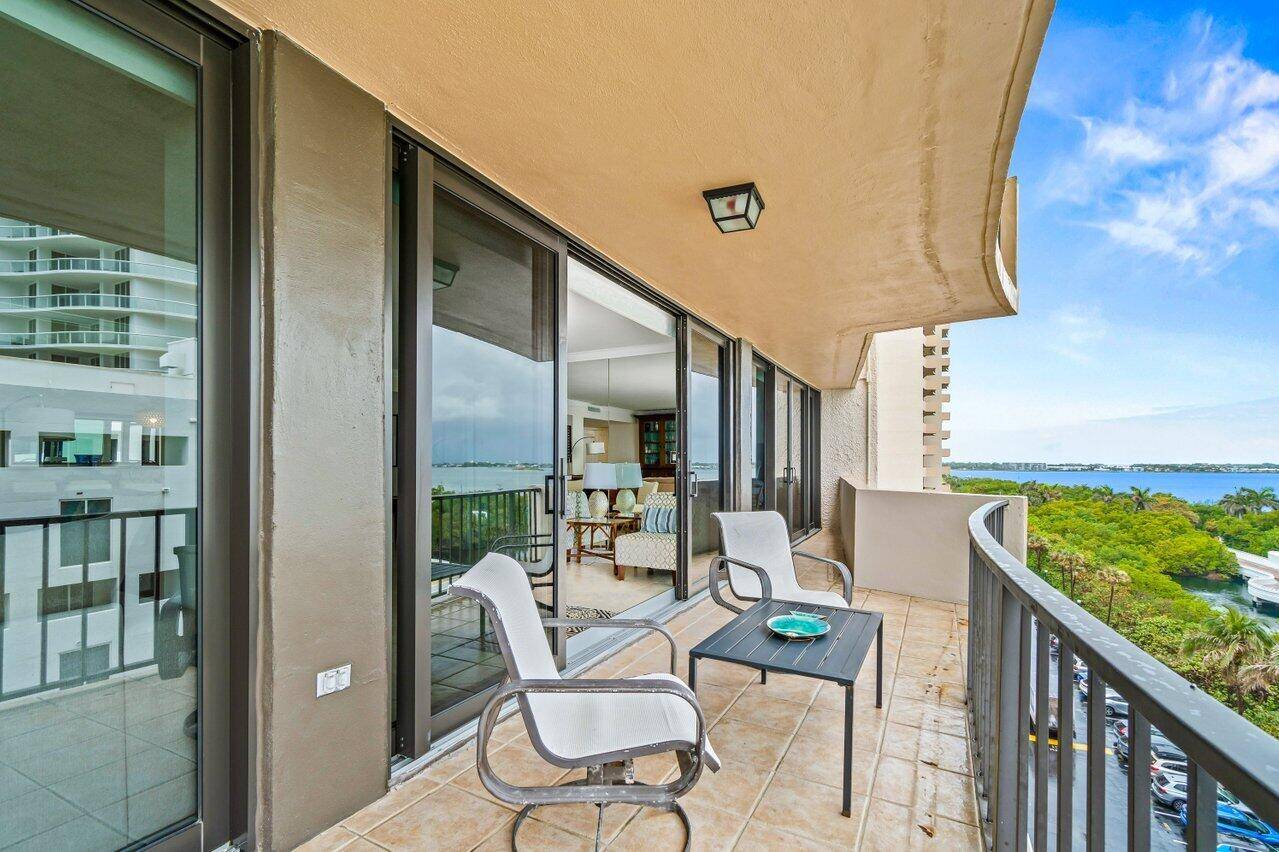 Singer Island, FL 33404,4200 N Ocean DR 1-705