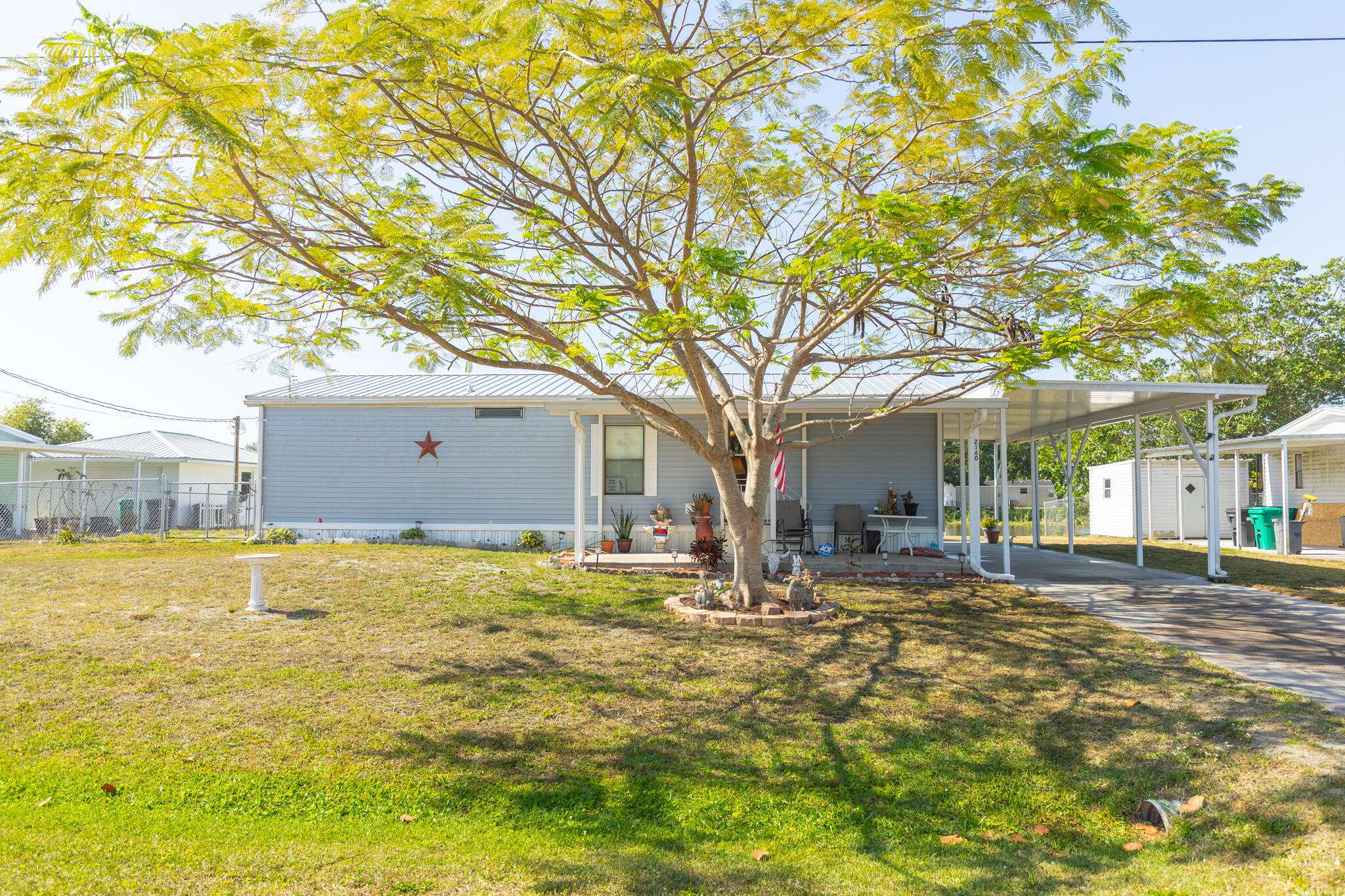 Okeechobee, FL 34974,2160 SE 25th DR