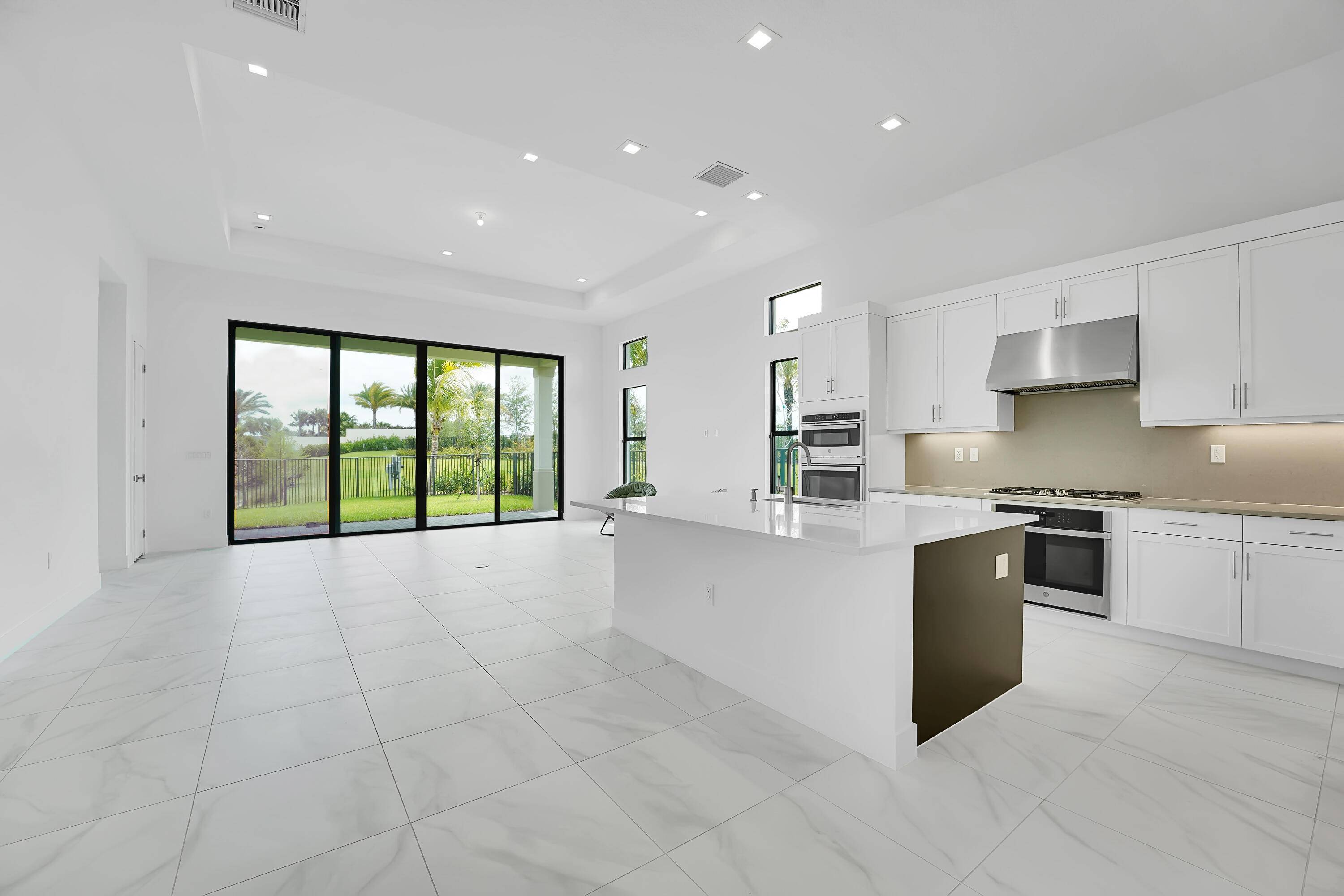 Palm Beach Gardens, FL 33412,13069 Feathering WAY