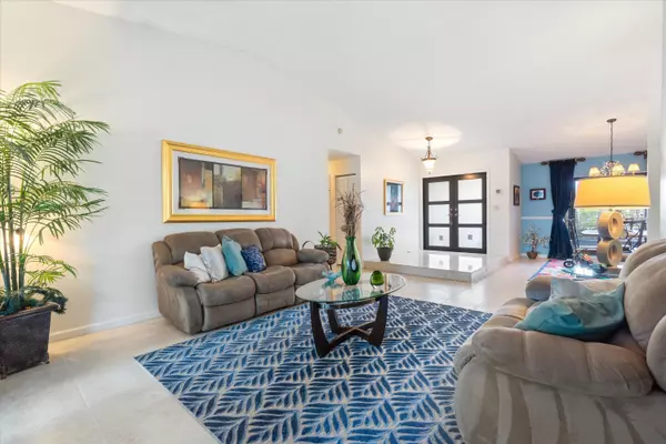 Boca Raton, FL 33498,11241 Island Lakes LN