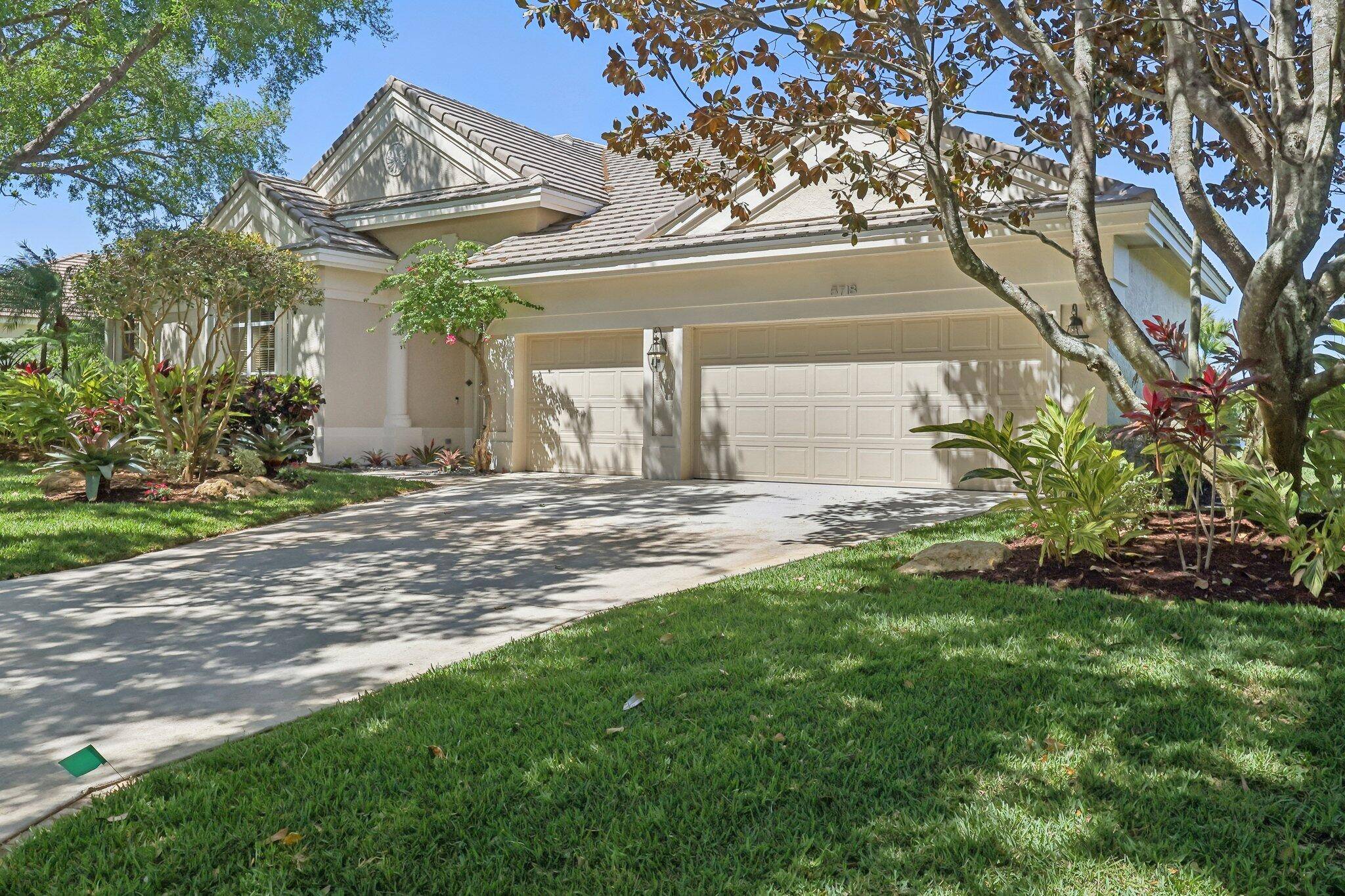 Hobe Sound, FL 33455,5718 SE Forest Glade TRL