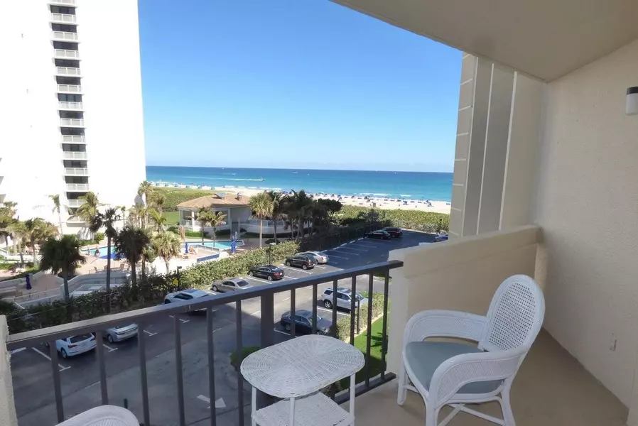 2800 N Ocean DR B-5c, Singer Island, FL 33404