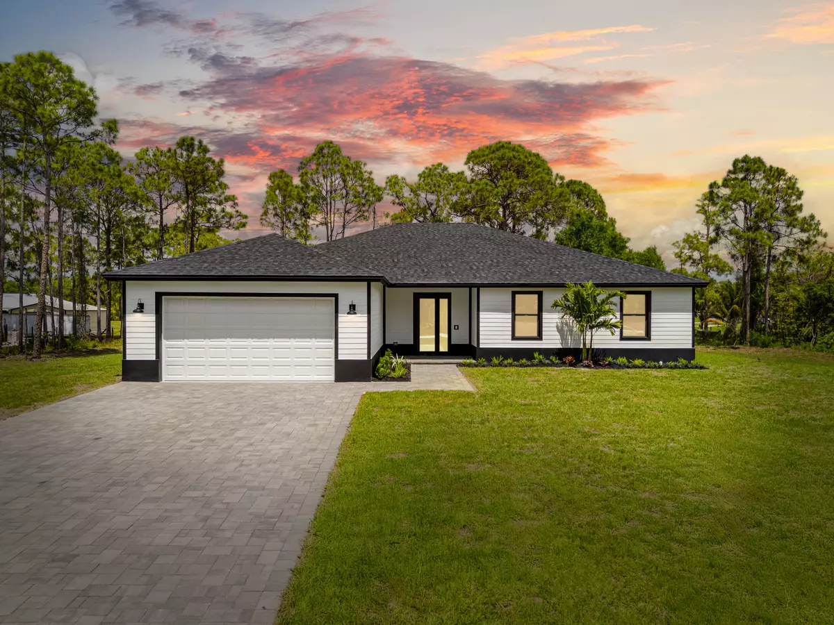 Loxahatchee, FL 33470,17563 N 88th RD