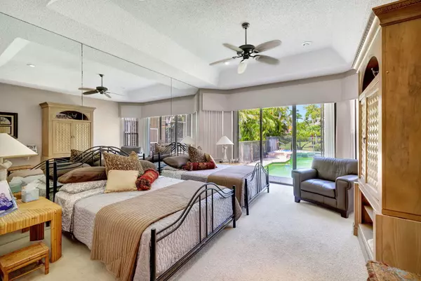 Boca Raton, FL 33498,17677 Charnwood DR