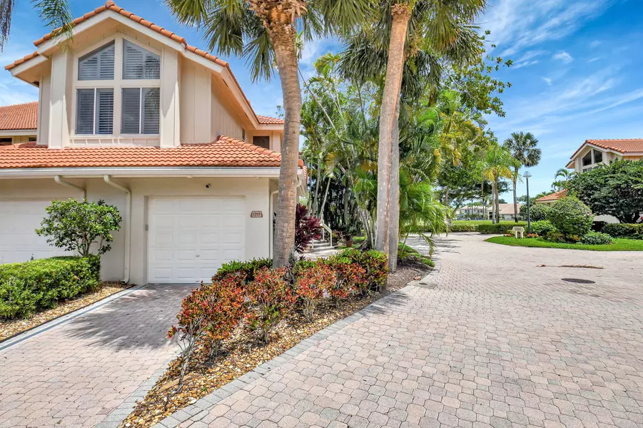 2518 Coco Plum BLVD 1203, Boca Raton, FL 33496