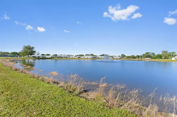 Delray Beach, FL 33484,14329 Canalview DR C