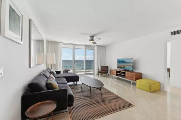 South Palm Beach, FL 33480,3580 S Ocean BLVD 8e