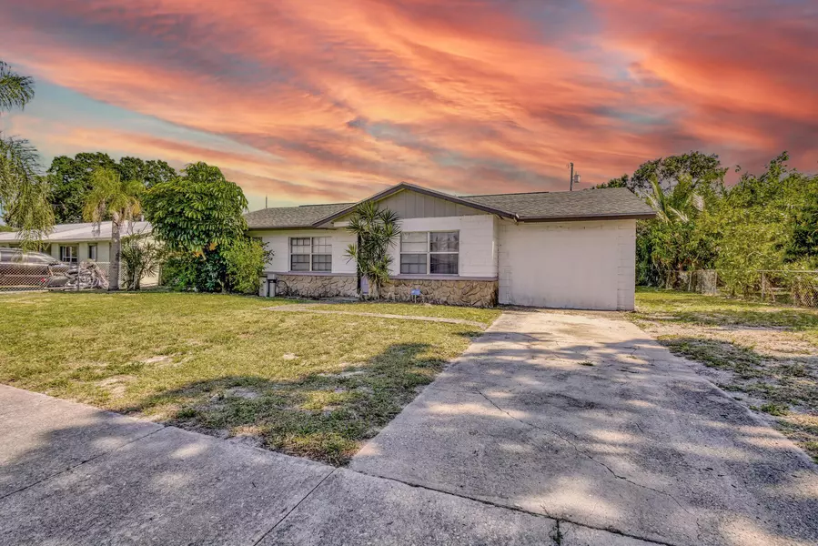 107 Gotham DR, Fort Pierce, FL 34946