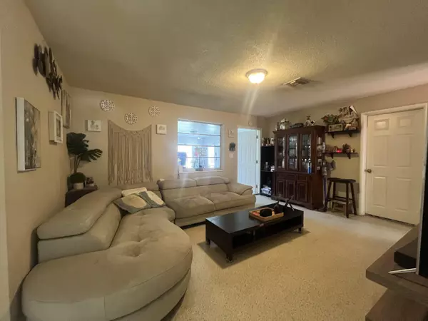 West Palm Beach, FL 33406,2435 Oklahoma ST