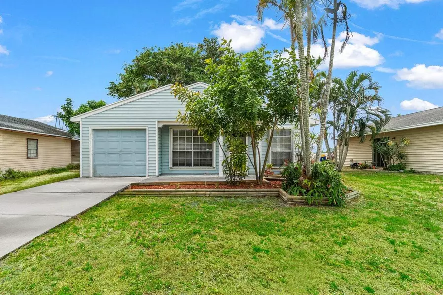 9124 Carma DR, Boynton Beach, FL 33472